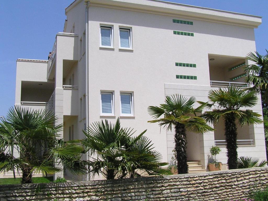 Apartments Oaza Regi Medulin Buitenkant foto